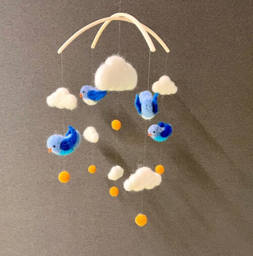 Mobile oiseau solitaire